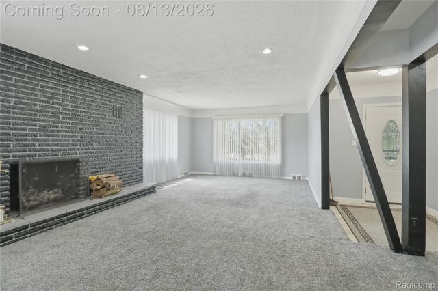 2555 W Boston Boulevard, Detroit, MI 48206