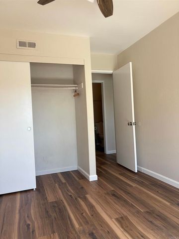 8754 Park Run Road, San Diego, CA 92129