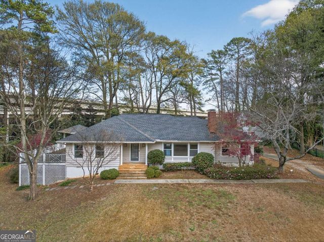 1040 Lindridge Drive NE, Atlanta, GA 30324