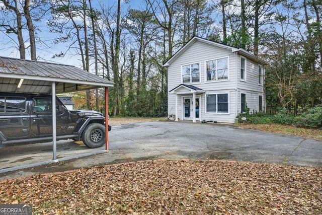 1040 Lindridge Drive NE, Atlanta, GA 30324