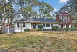 1040 Lindridge Drive NE, Atlanta, GA 30324