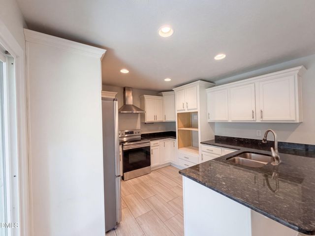 3111 Braddock Drive, Fayetteville, NC 28301
