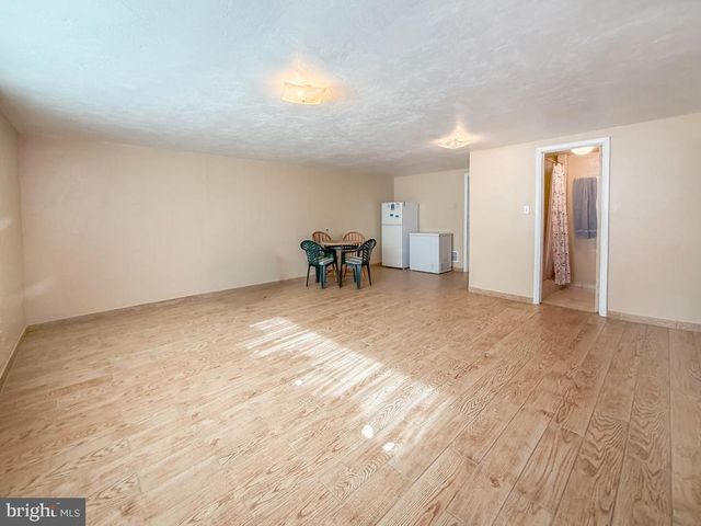 7842 BRIER ST, Philadelphia, PA 19152
