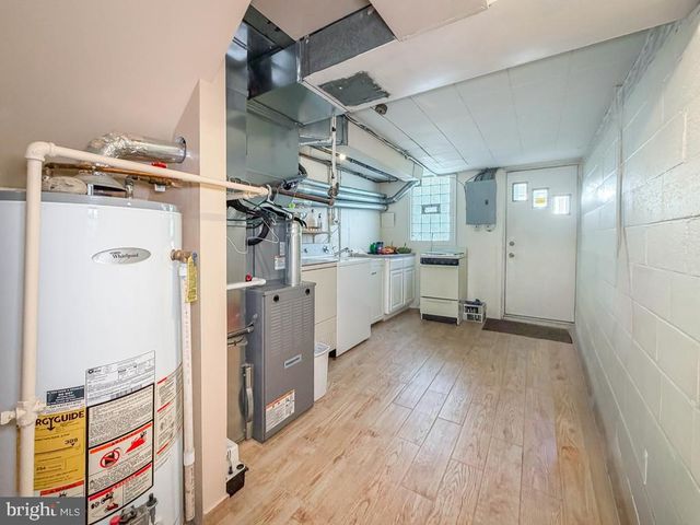 7842 BRIER ST, Philadelphia, PA 19152