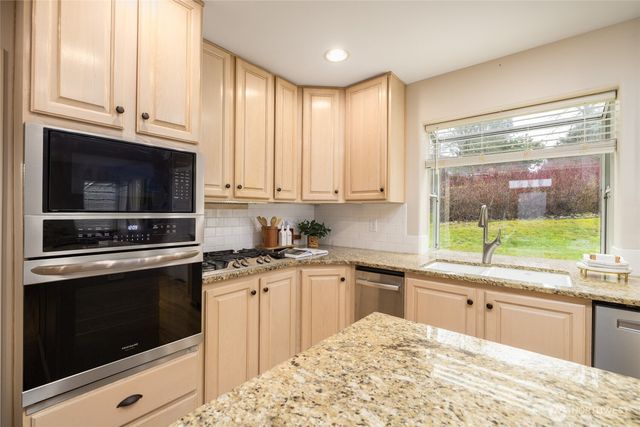 3605 Mohawk Drive, Mount Vernon, WA 98273