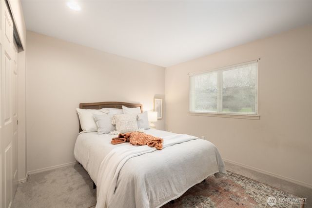 3605 Mohawk Drive, Mount Vernon, WA 98273