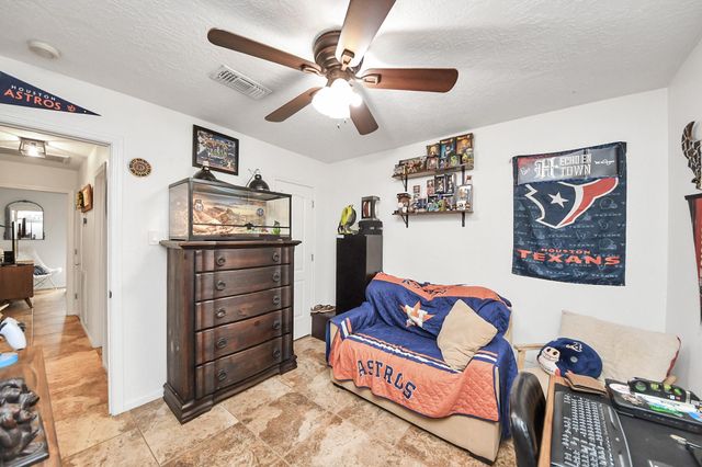702 Ruth Street, Baytown, TX 77520