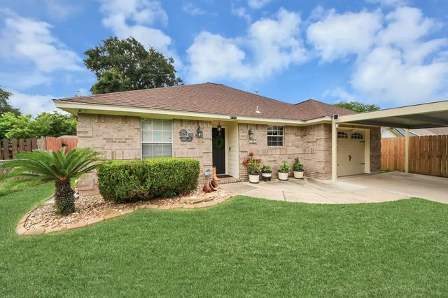 702 Ruth Street, Baytown, TX 77520