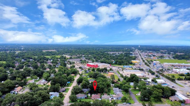 702 Ruth Street, Baytown, TX 77520