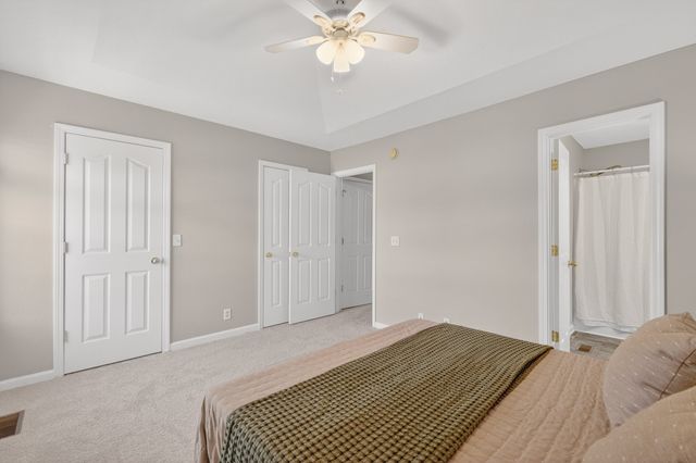 306 Shoshone Pl, Murfreesboro, TN 37128