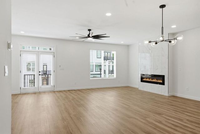 1066 Glen Opal Drive, Decatur, GA 30032