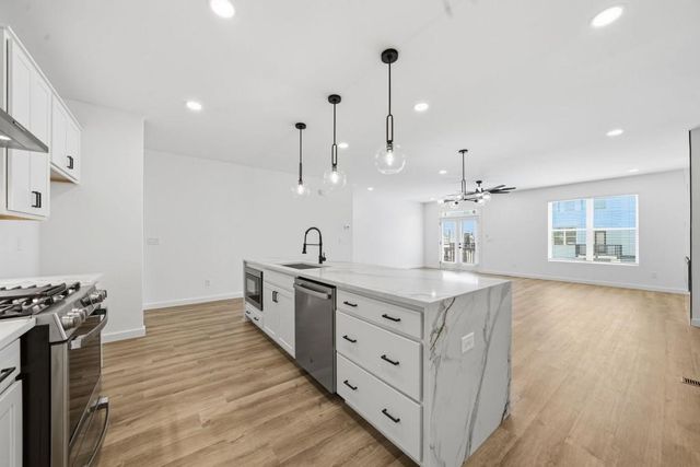 1066 Glen Opal Drive, Decatur, GA 30032
