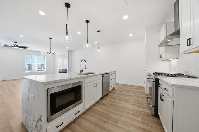 1066 Glen Opal Drive, Decatur, GA 30032