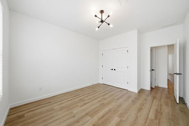 1066 Glen Opal Drive, Decatur, GA 30032