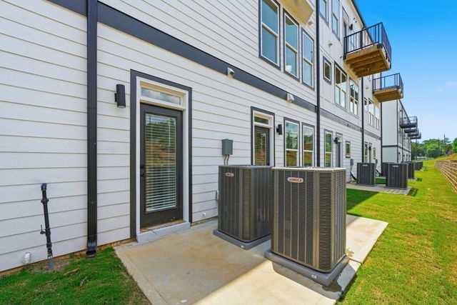 1066 Glen Opal Drive, Decatur, GA 30032