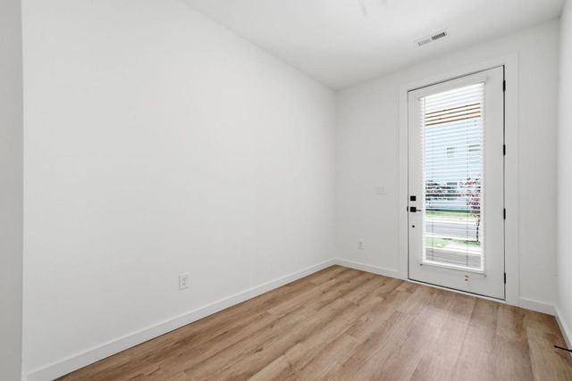 1066 Glen Opal Drive, Decatur, GA 30032