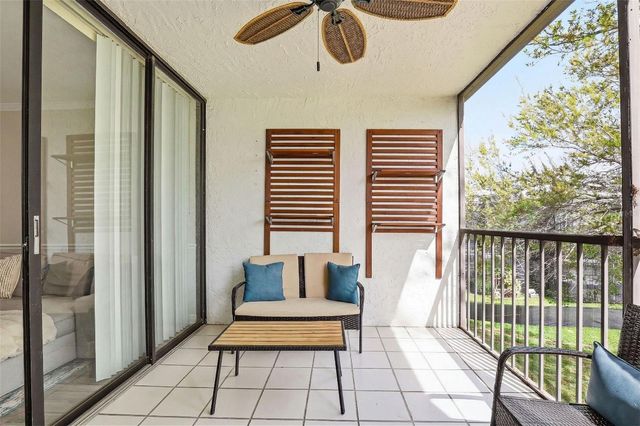 2424 W TAMPA BAY BOULEVARD M404, Tampa, FL 33607