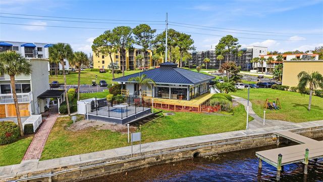 2424 W TAMPA BAY BOULEVARD M404, Tampa, FL 33607