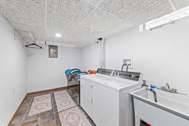 2560 64th STREET, Milwaukee, WI 53219