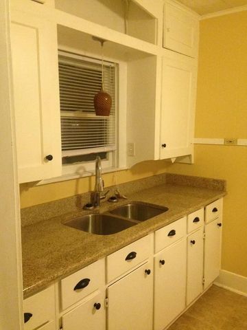 3830 W 6th Street 1, Fort Worth, TX 76107