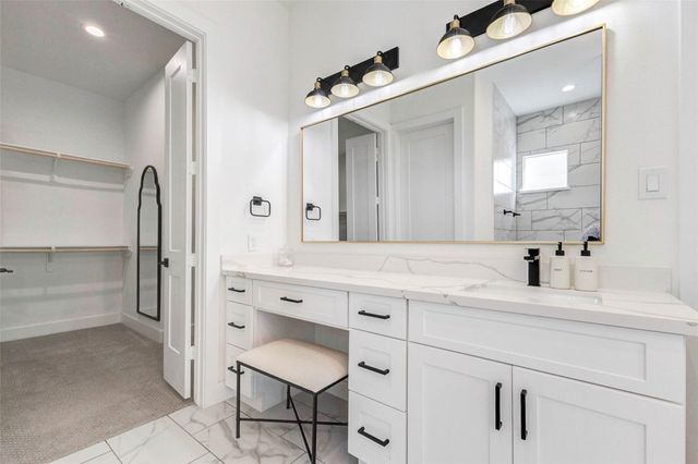 1922 Hoskins Drive, Houston, TX 77080