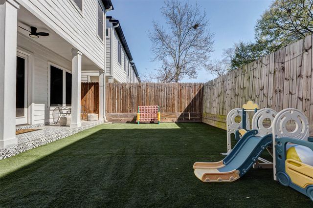 1922 Hoskins Drive, Houston, TX 77080