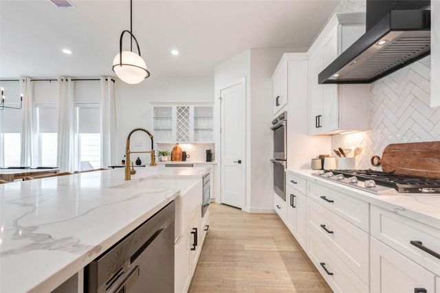 1922 Hoskins Drive, Houston, TX 77080