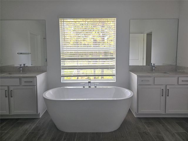 18271 PEARL VIEW PLACE, Lutz, FL 33548