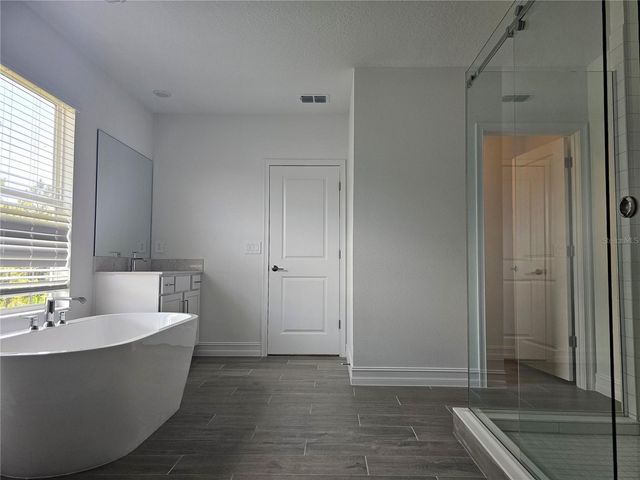 18271 PEARL VIEW PLACE, Lutz, FL 33548