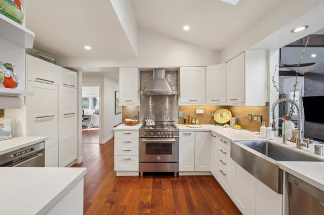 174 Villa Avenue, Los Gatos, CA 95030