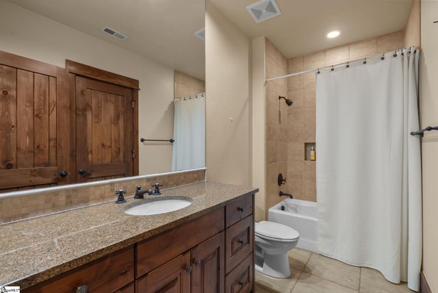 201 Ironwood Court, Salem, SC 29676