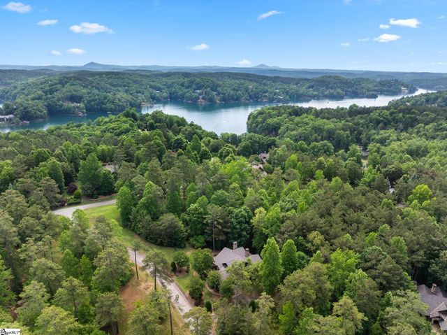 201 Ironwood Court, Salem, SC 29676