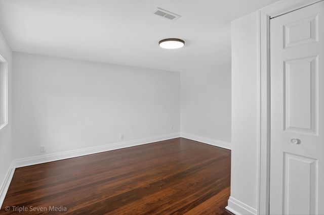 132 Harvey Avenue, Wood Dale, IL 60191