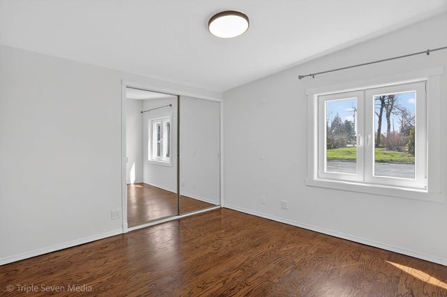 132 Harvey Avenue, Wood Dale, IL 60191