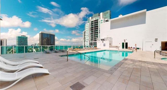 133 NE 2nd Avenue, Miami, FL 33132