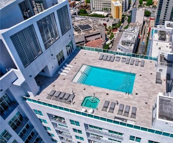 133 NE 2nd Avenue, Miami, FL 33132