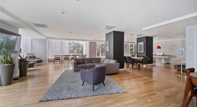 133 NE 2nd Avenue, Miami, FL 33132