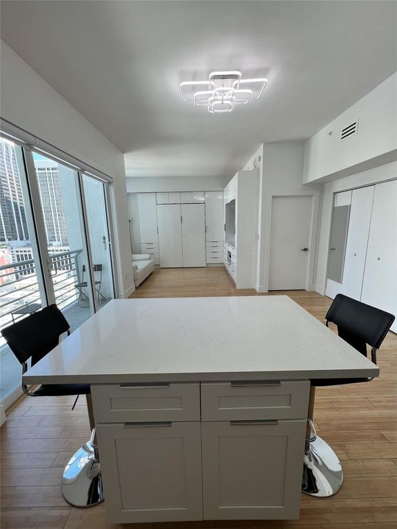 133 NE 2nd Avenue, Miami, FL 33132