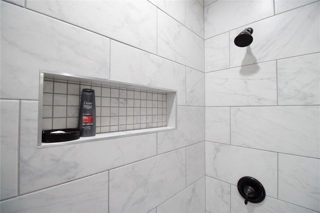 5717 NW 43RD ROAD, Gainesville, FL 32606