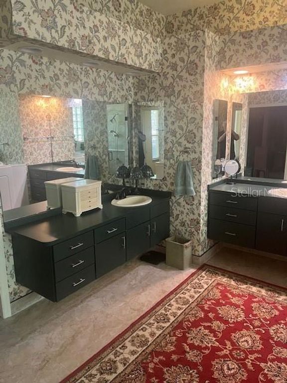 Image 24 of property listing at 5717 NW 43RD ROAD, Gainesville, FL 32606