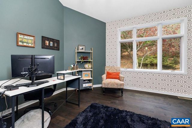 423 FOOTHILLS DR, Nellysford, VA 22958