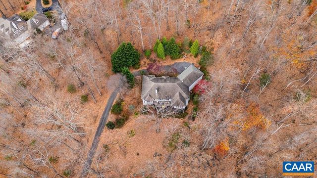 423 FOOTHILLS DR, Nellysford, VA 22958