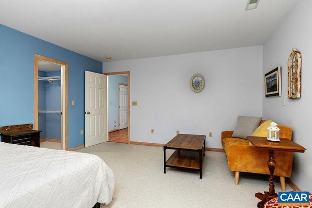 423 FOOTHILLS DR, Nellysford, VA 22958