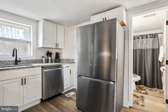 110 RED MAPLE LN, Harpers Ferry, WV 25425