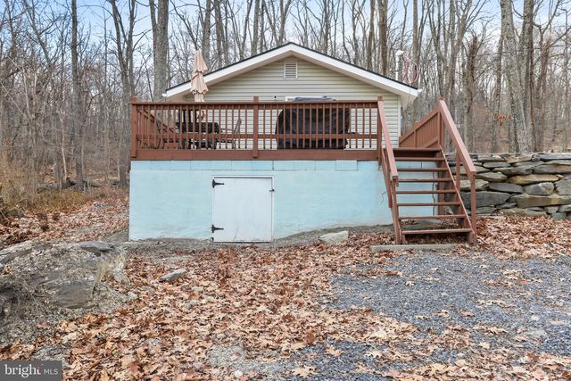 110 RED MAPLE LN, Harpers Ferry, WV 25425