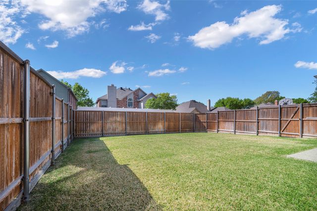 1421 Charlotte Way, Carrollton, TX 75007