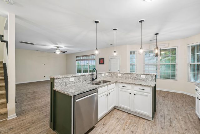 5104 Wapiti Way, Hollywood, SC 29449