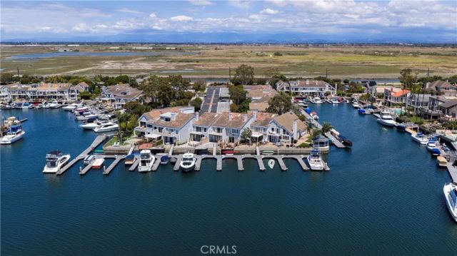 16068 Bonaire, Huntington Beach, CA 92649