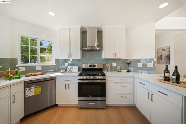 41519 Erma, Fremont, CA 94539