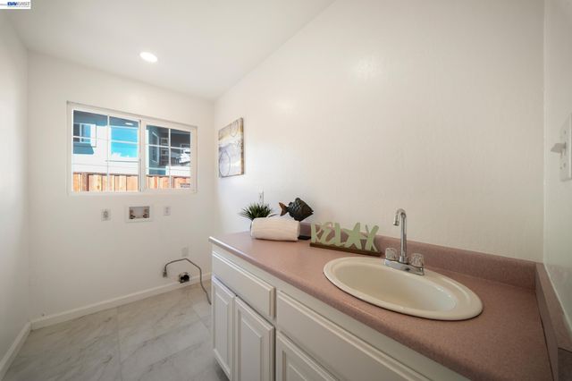 41519 Erma, Fremont, CA 94539